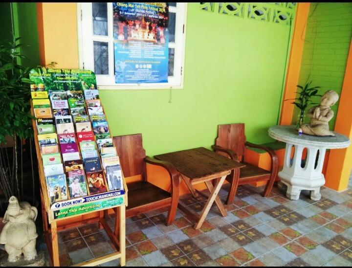 Nalin Guesthouse Chiang Mai Buitenkant foto