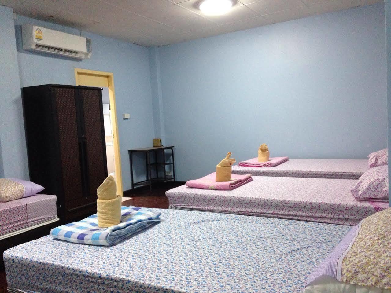 Nalin Guesthouse Chiang Mai Buitenkant foto